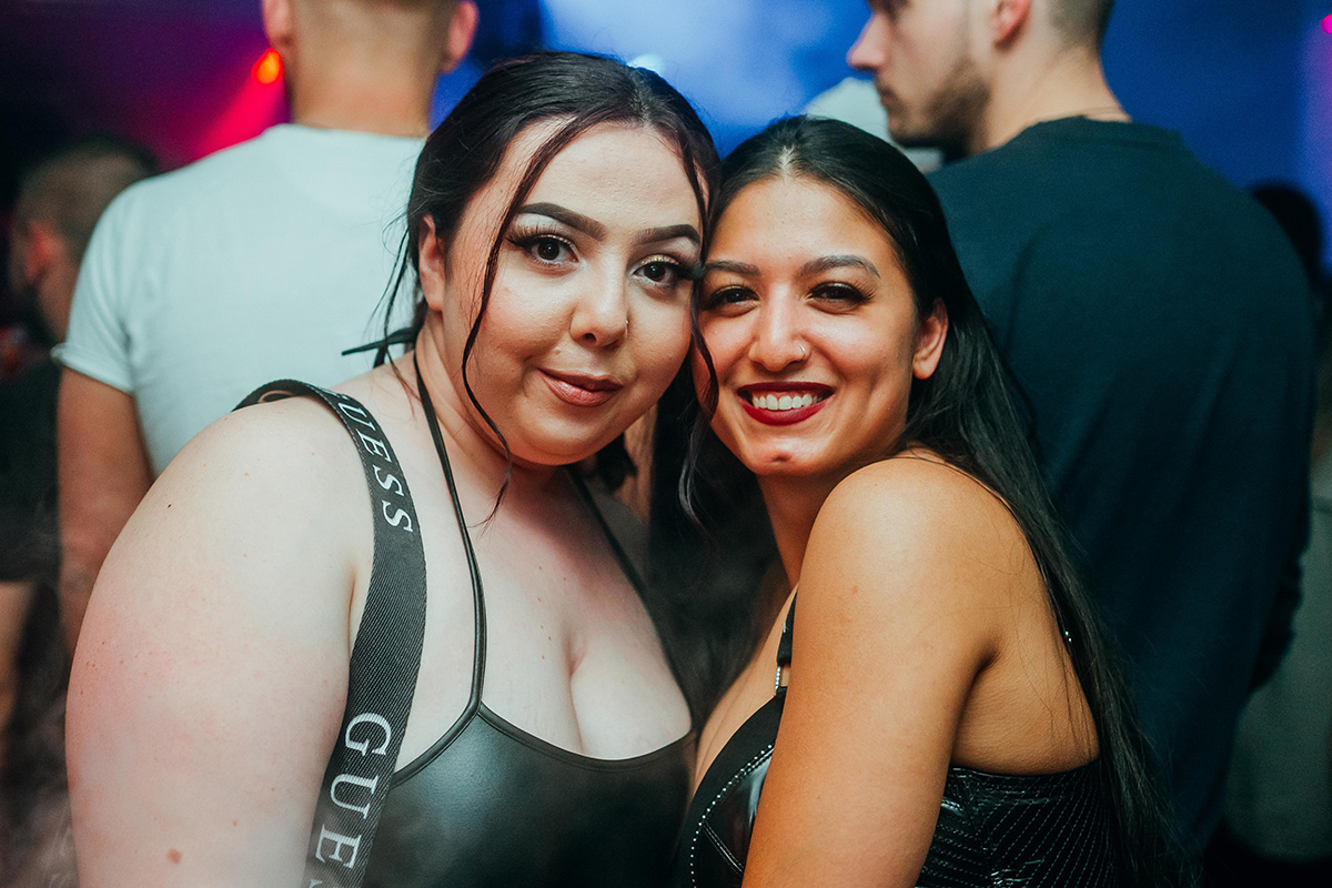 Bildergalerie: Eine heiße Partynacht in Weiden
