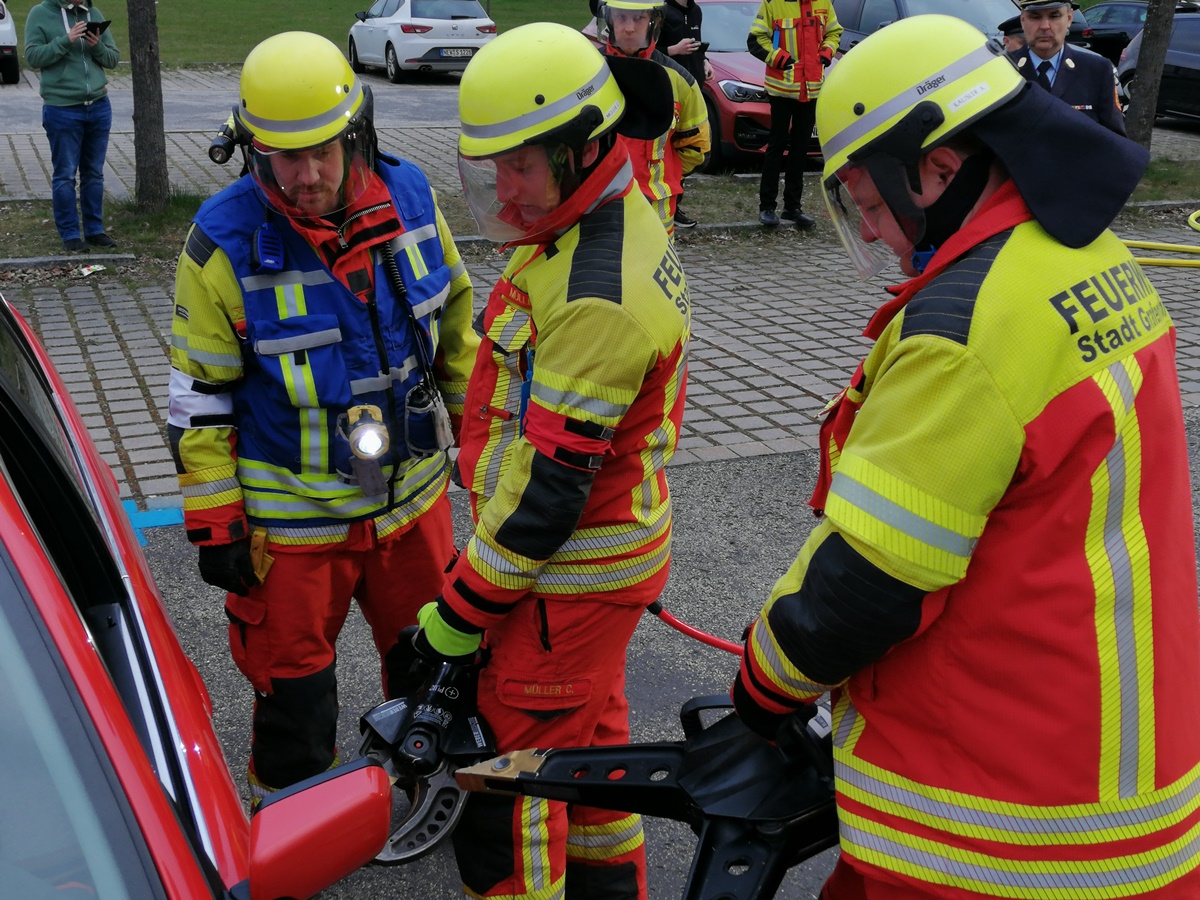 Leistungsprüfung der Feuerwehr durch echten Einsatz unterbrochen
