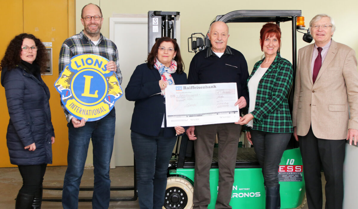Lions Club greift der Tafel unter die Arme
