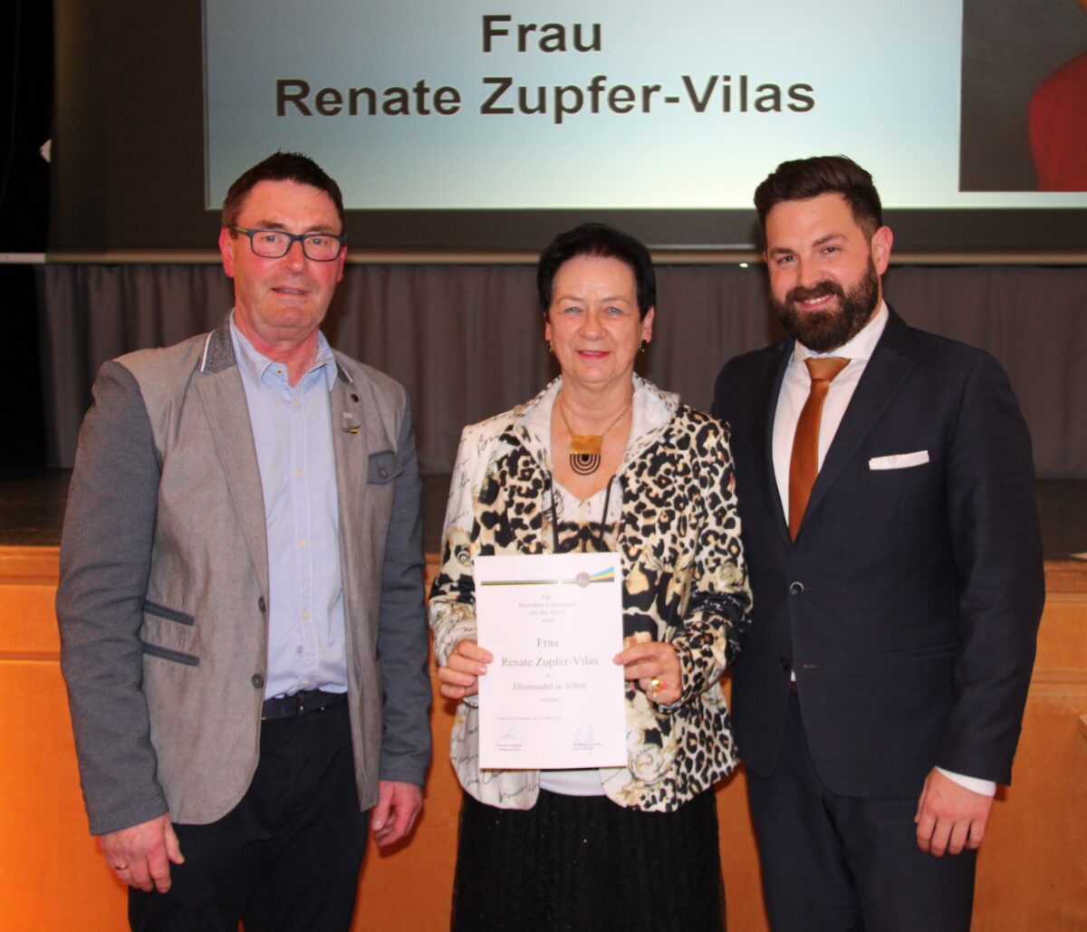 Ehrennadel der Stadt für besondere Verdienste um den Sport