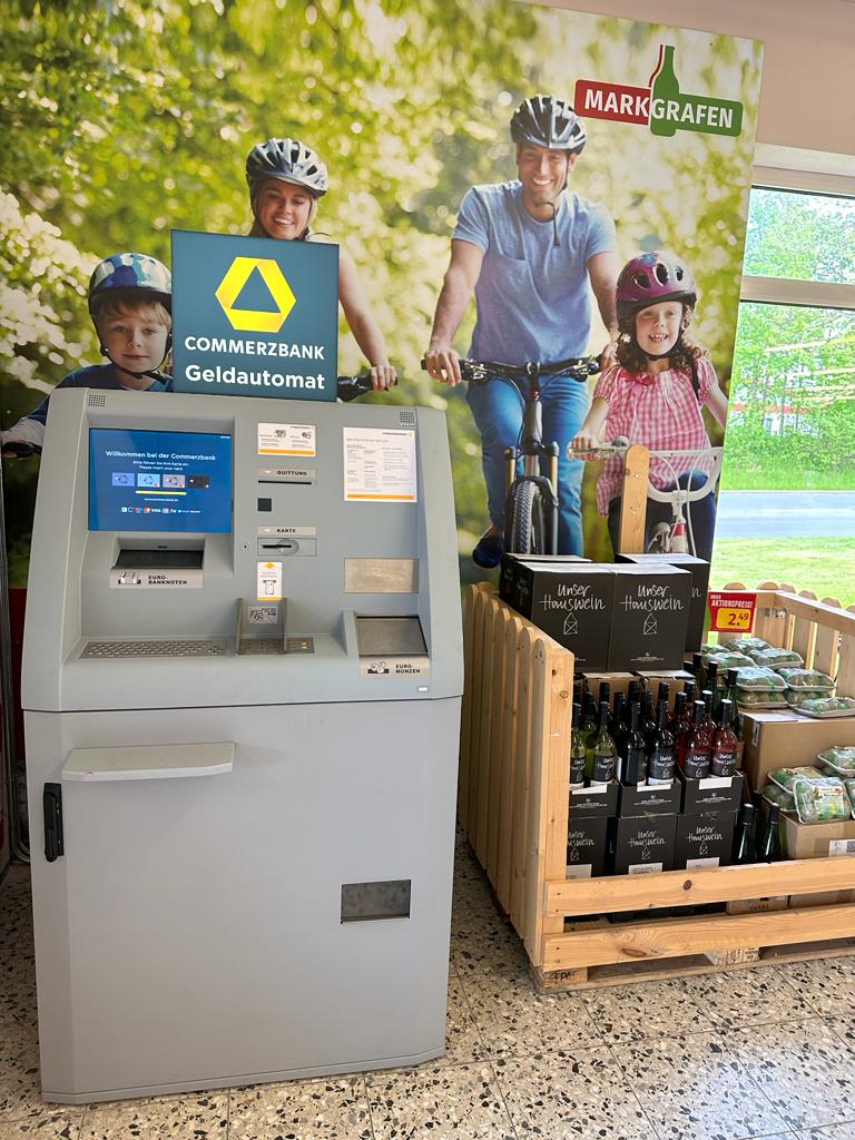 Commerzbank eröffnet neuen Bankautomat in Tirschenreuth