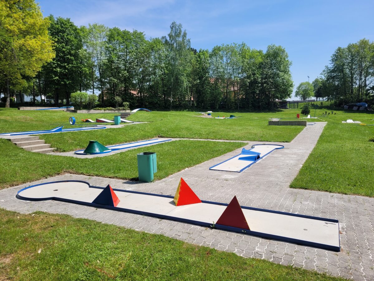 Saisonstart in der Minigolfanlage im Freizeitzentrum Atzmannsee