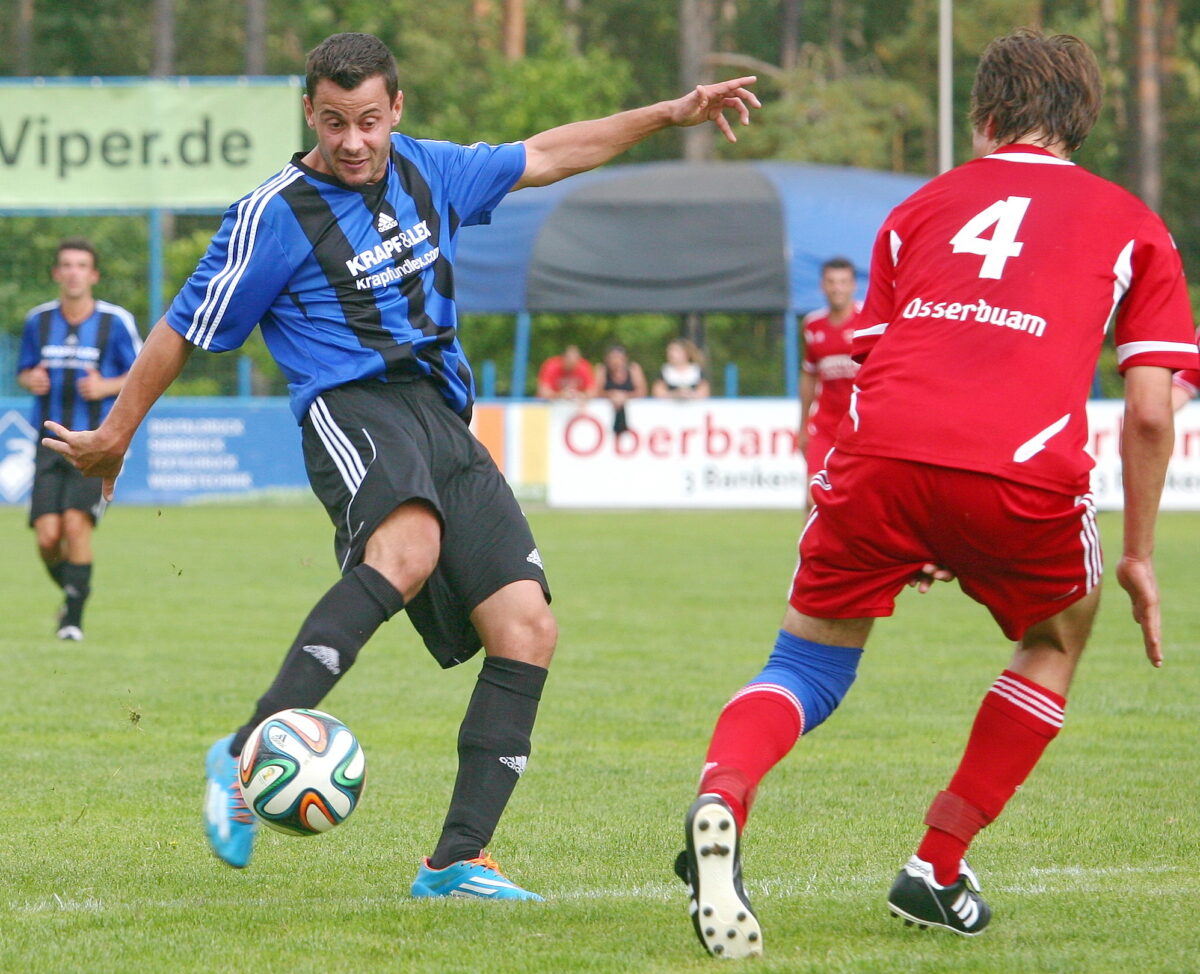 Andreas Schimmerer, die „Tormaschine“ des SV Floß, war 42 Mal erfolgreich
