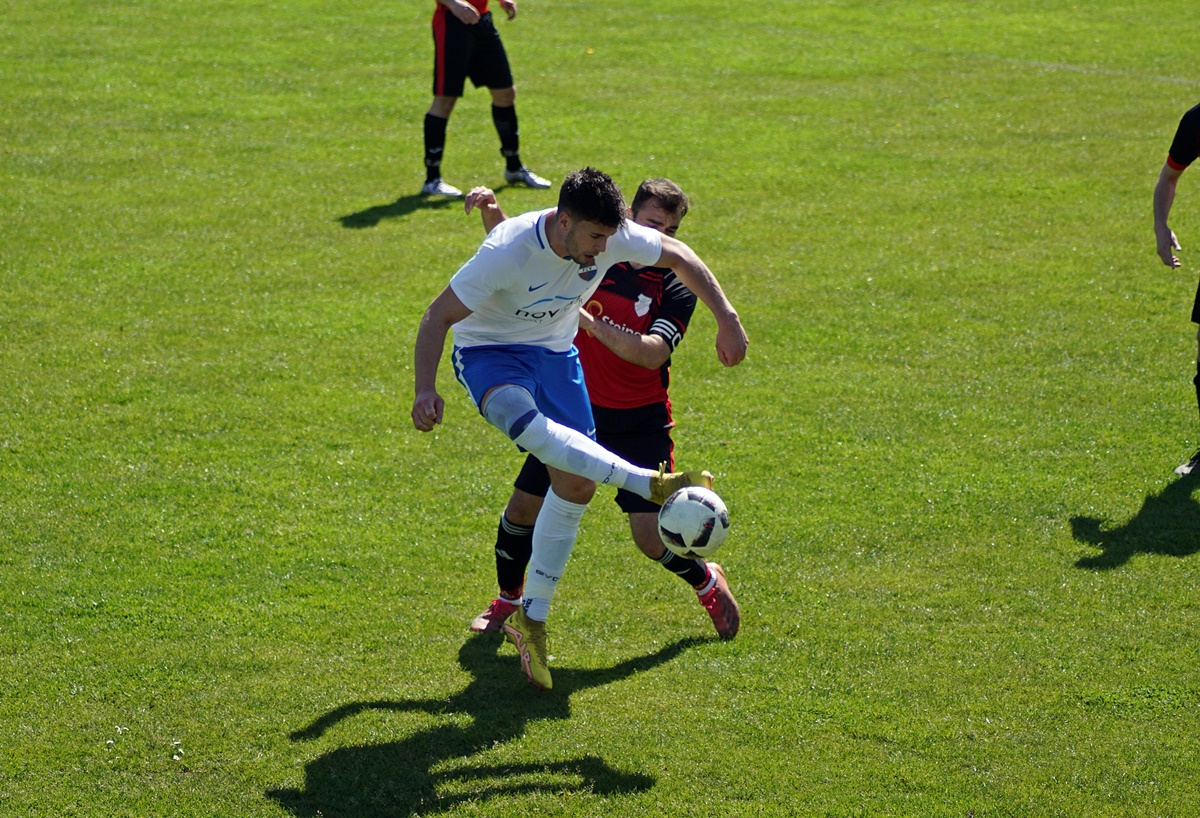 Kreisliga Nord: Spitzenmannschaften marschieren im Gleichschritt