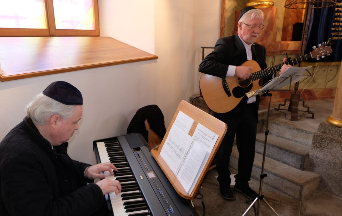 „Woche der Brüderlichkeit“: Eindrucksvolle Feierstunde in der Flosser Synagoge