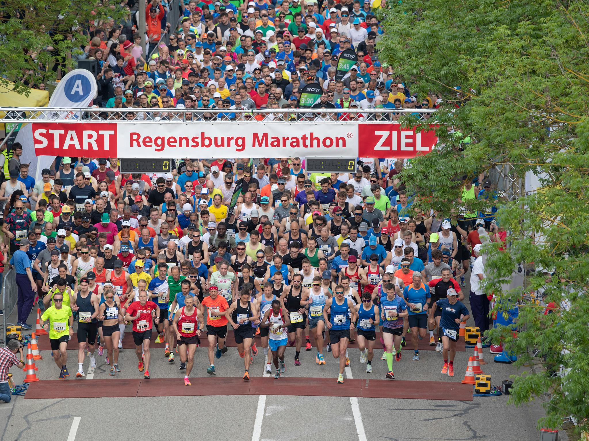 Weidener Starter überzeugen beim Regensburg-Marathon mit 6.000 Teilnehmern