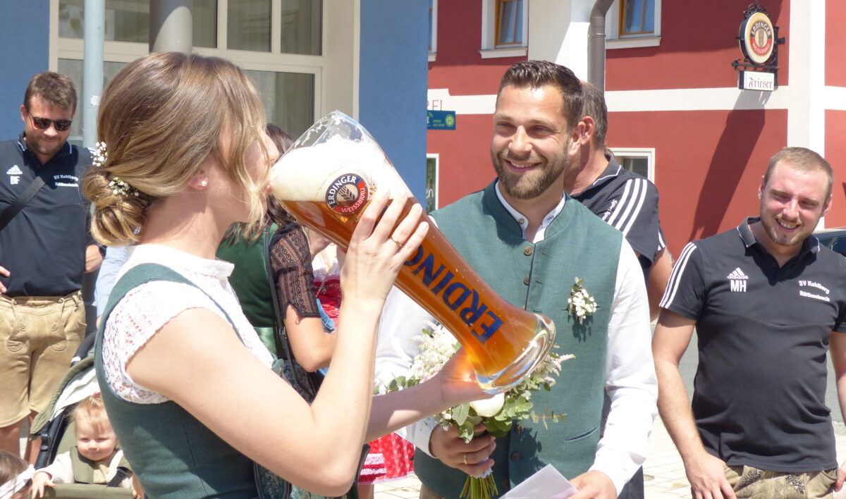 „Zu Hause ist, wo wir sind“: Fabi und Amy geben sich das Ja-Wort