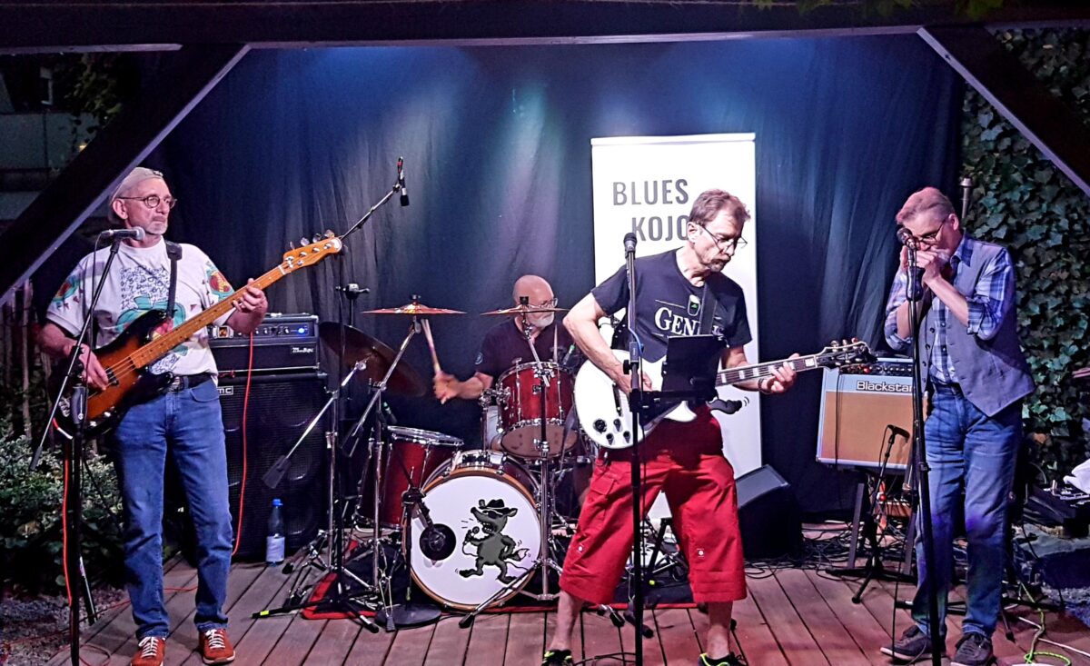 „BluesKojoten“ heulen in die Nacht
