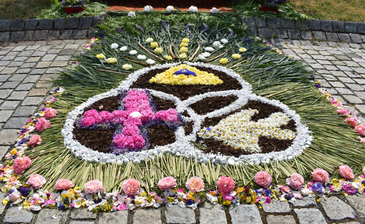 Jubiläums-Blumenteppich
