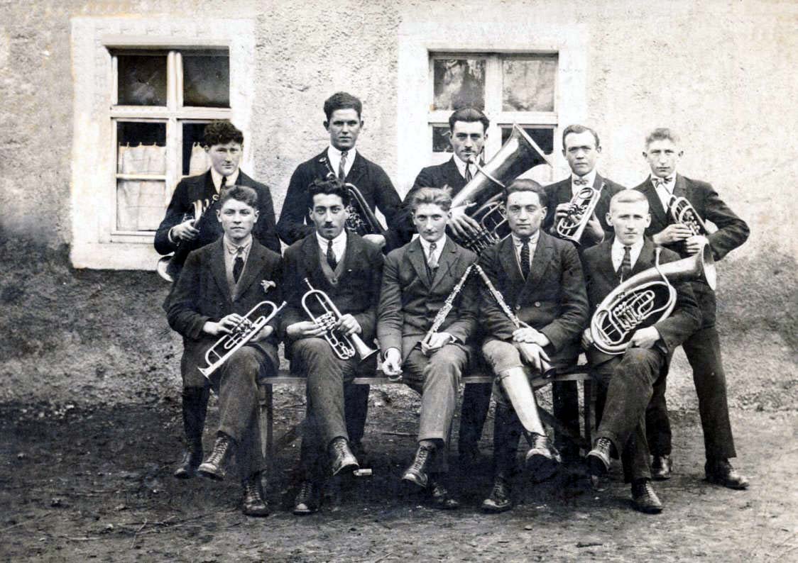 Musikalisches Dorf feiert Jubiläum: 100 Jahre Blasmusik in Dießfurt