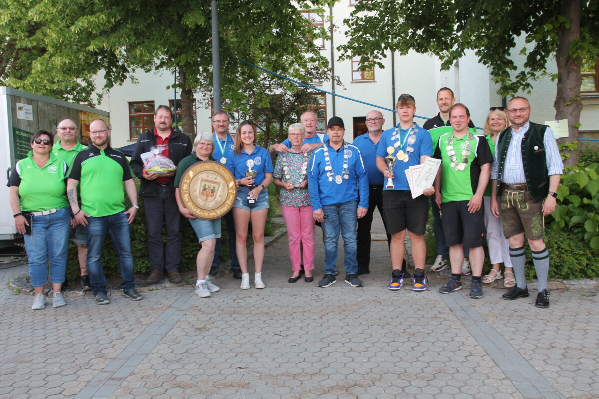 Waidhauser Schützen feiern ihr Gartenfest und küren ihre Besten