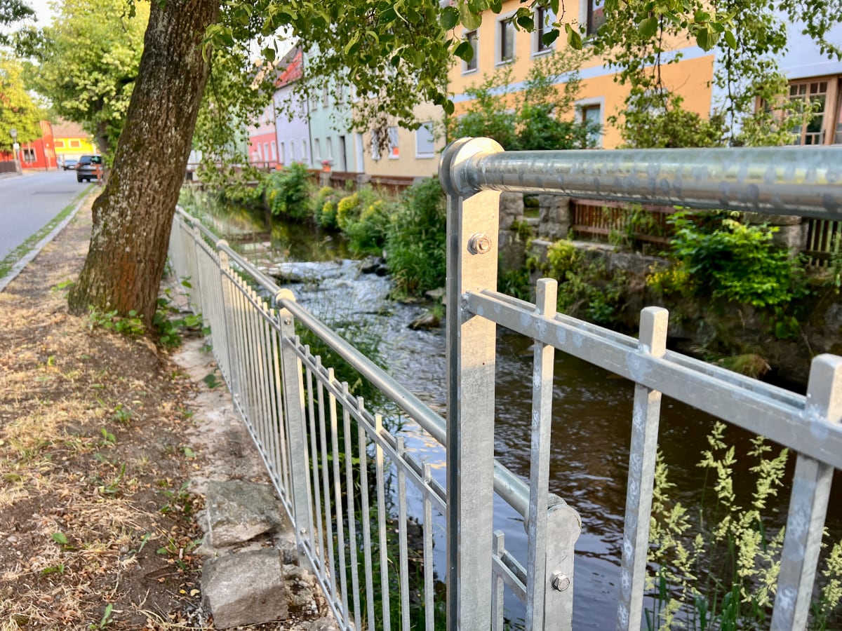 Floßbach macht auch mit neuem Geländer weiterhin Sorgen