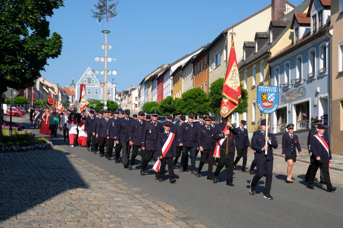 Mal ein anderer „Löscheinsatz“: Jubiläumsfest für Leib und Seele