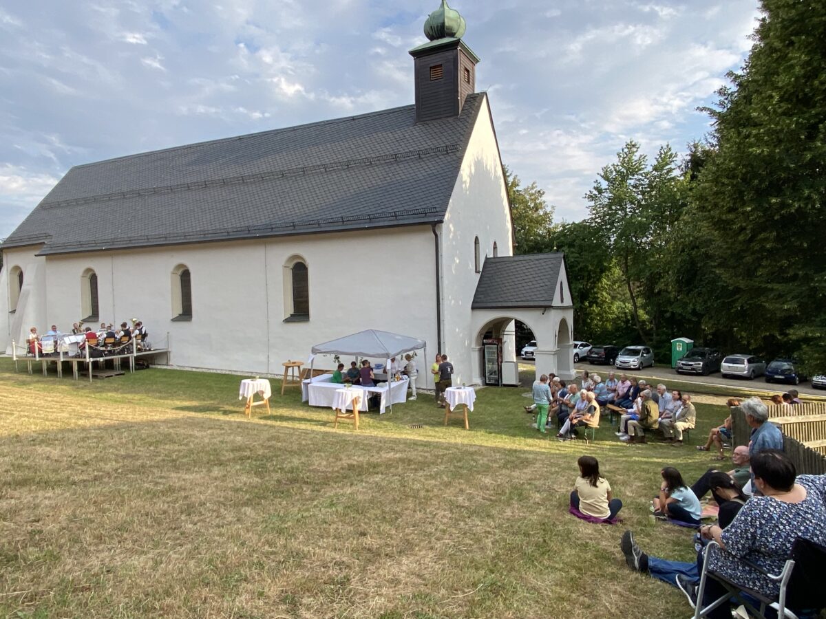 St.-Jodok-Ritt startet zum Auftakt mit Konzert