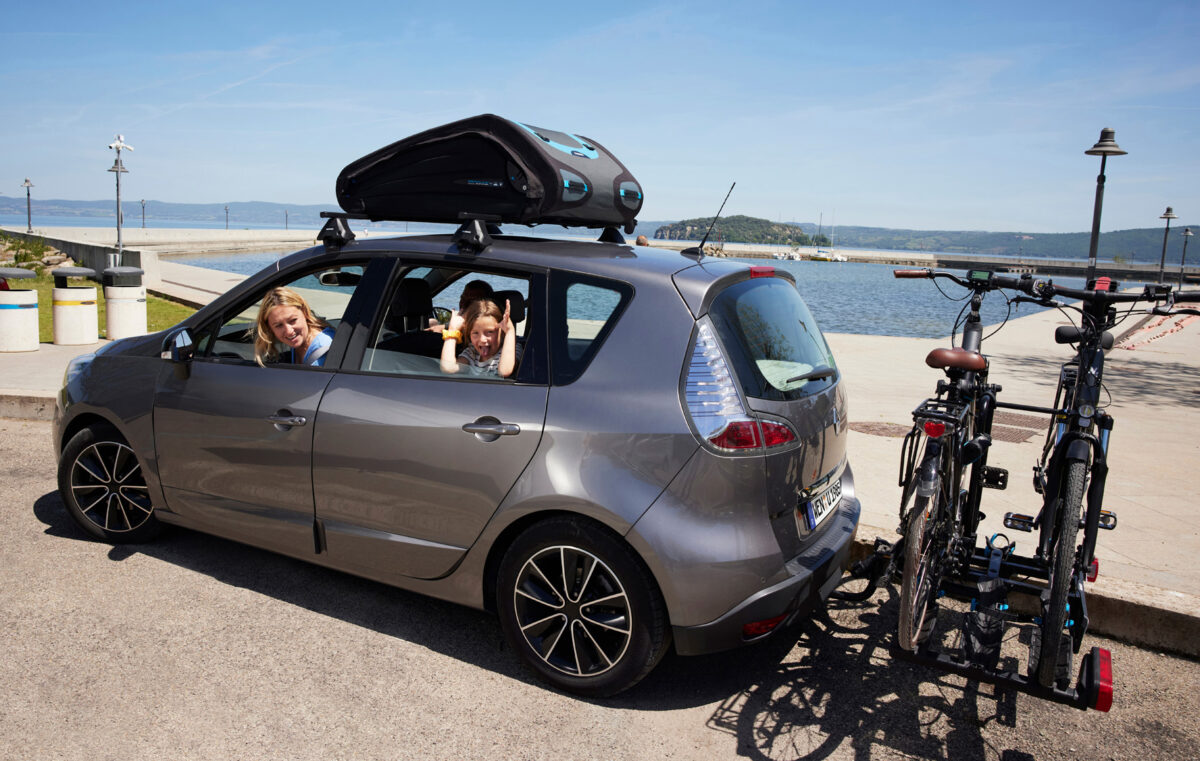 Strafen statt Sonnenschein: Autofahren im Urlaub kann teuer werden!
