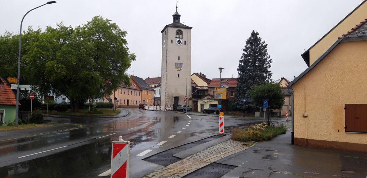 Vom Glasfaserausbau bis zur Brückenerneuerung: Baustellen in Tirschenreuth
