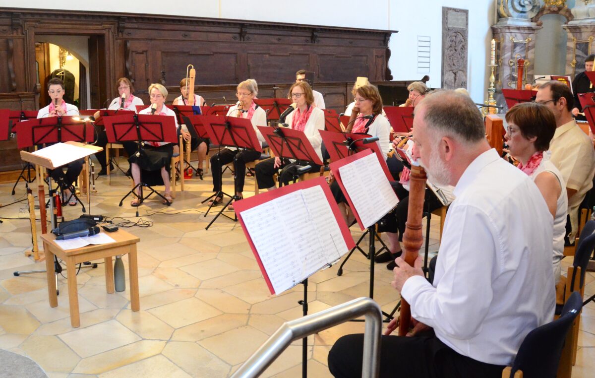 Blockflötenensemble „Chorus Flautorum“ verzaubert Besucher in der Michaelskirche