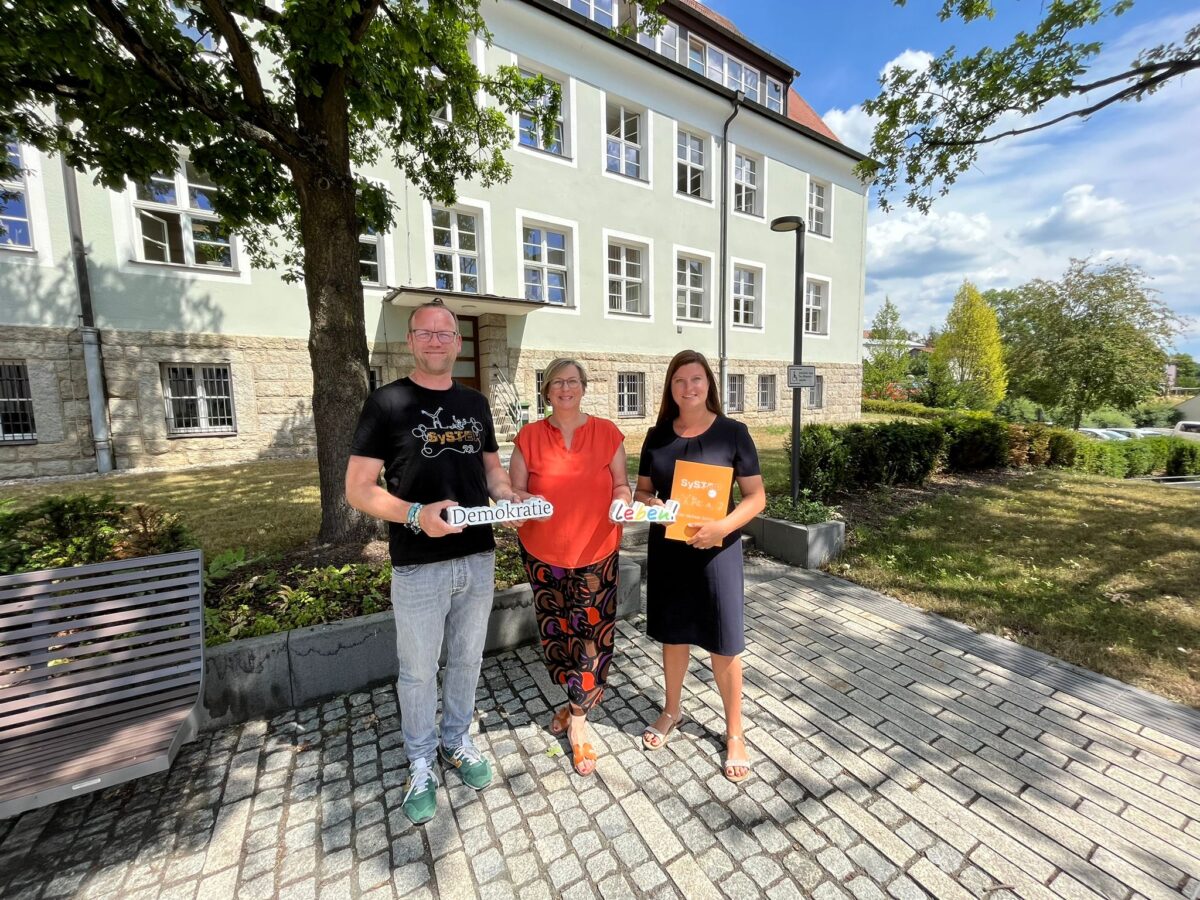 Jugendforum „Demokratie leben!“ – Synergien mit SySTEP