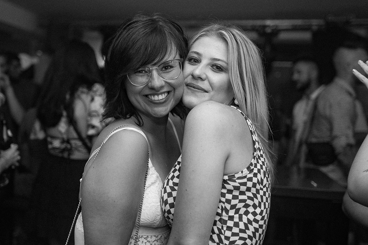 Bildergalerie: Feiern bei der Blackedout Party in Weiden