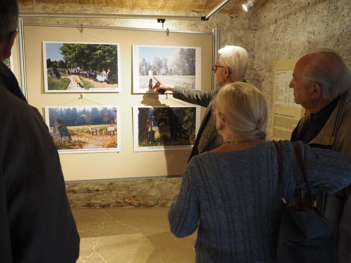 Neue Sonderausstellung im Sengerhof zu Paulusbrunn