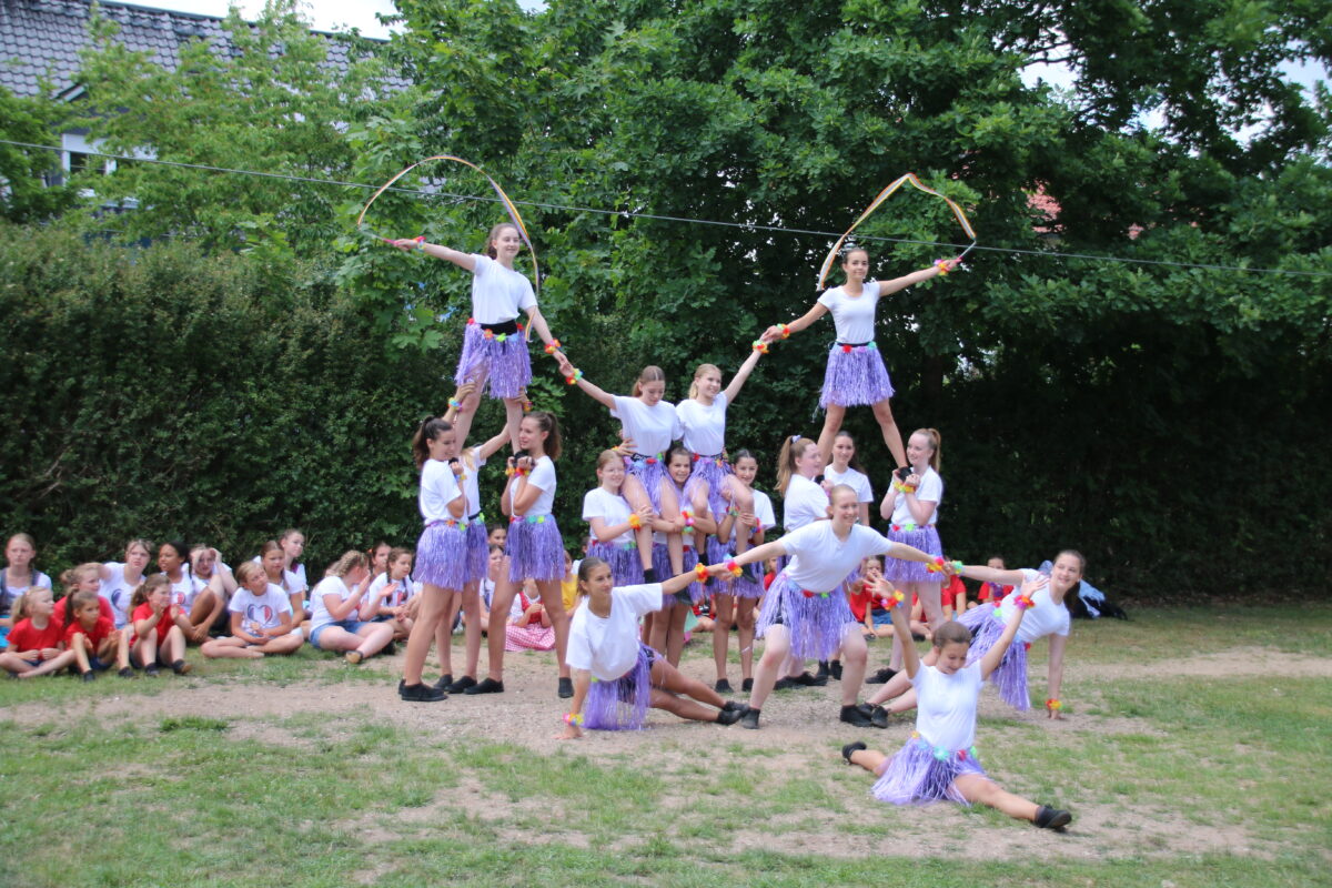 Siedlergemeinschaft Rosenhof feiert Spielplatzfest