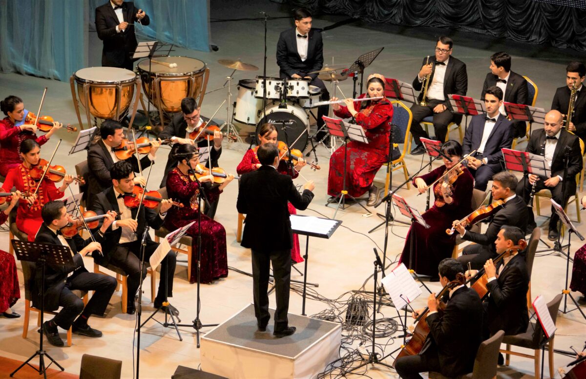Festlich. Heiter. Wild. – Die Speinsharter Sommerkonzerte mit dem Festival junger Künstler Bayreuth beginnen