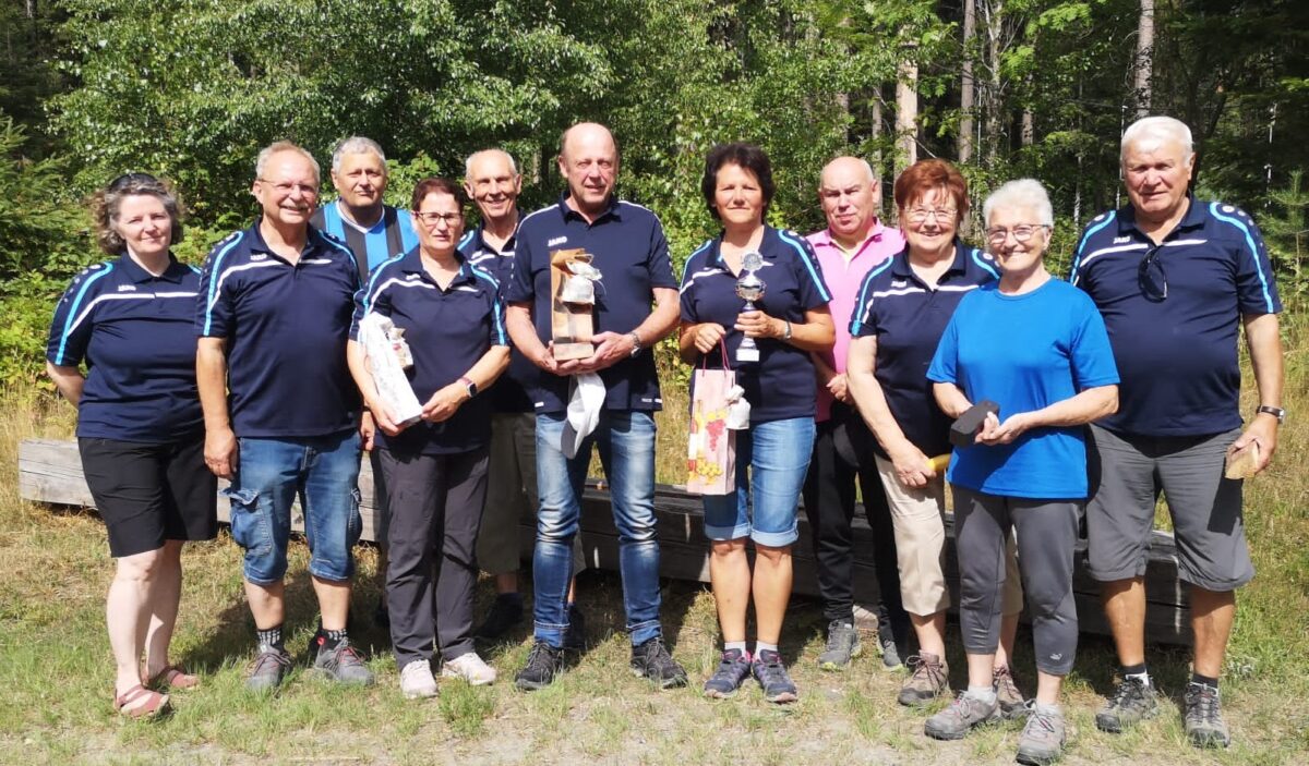 Nordic Walker kämpfen um den Titel: „Waldmeister des Jahres“