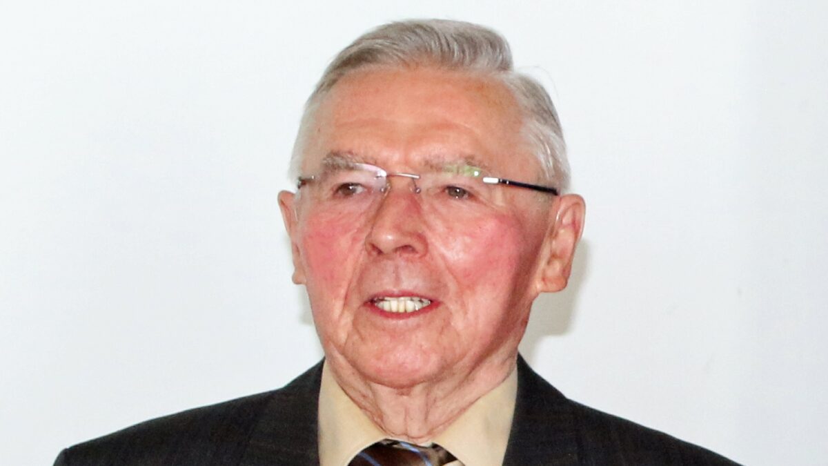 Nachruf: BRK trauert um Direktor Adolf Dendorfer