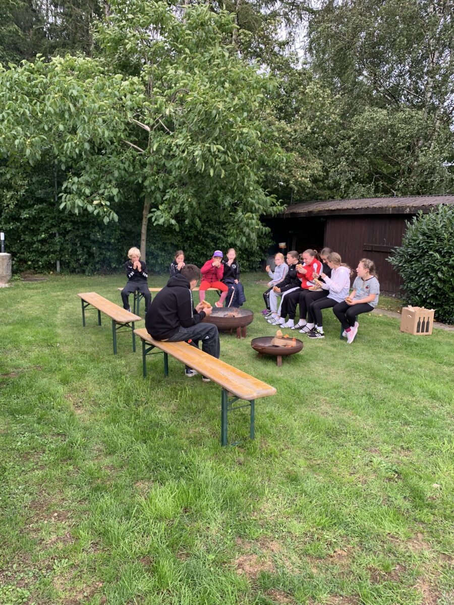 Heftiger Regen konnte die Spielfreude beim Tenniscamp nicht bremsen