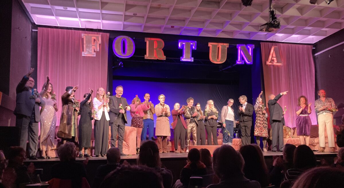 Premiere für Klankermeier-Saga: volles Haus, volle Begeisterung