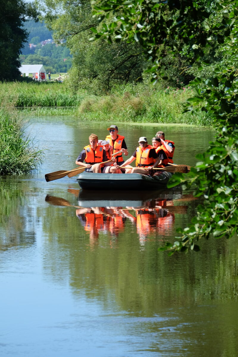Mit dem Schlauchboot auf der Naab unterwegs