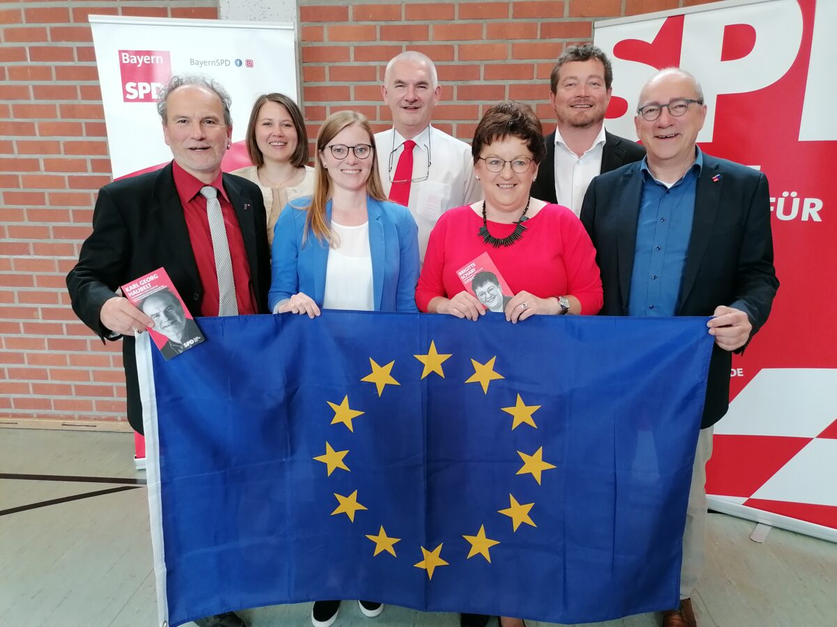 SPD-Unterbezirk beschwört Zusammenhalt für Europa und ruft zum Kampf gegen Rechts auf