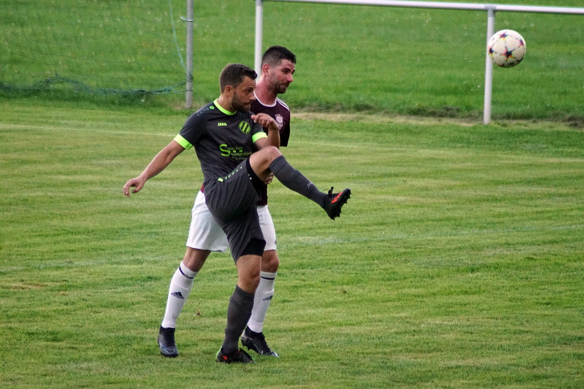 Kreisliga Nord: Verfolger wittern nach der  ersten Schnaittenbacher Niederlage Morgenluft