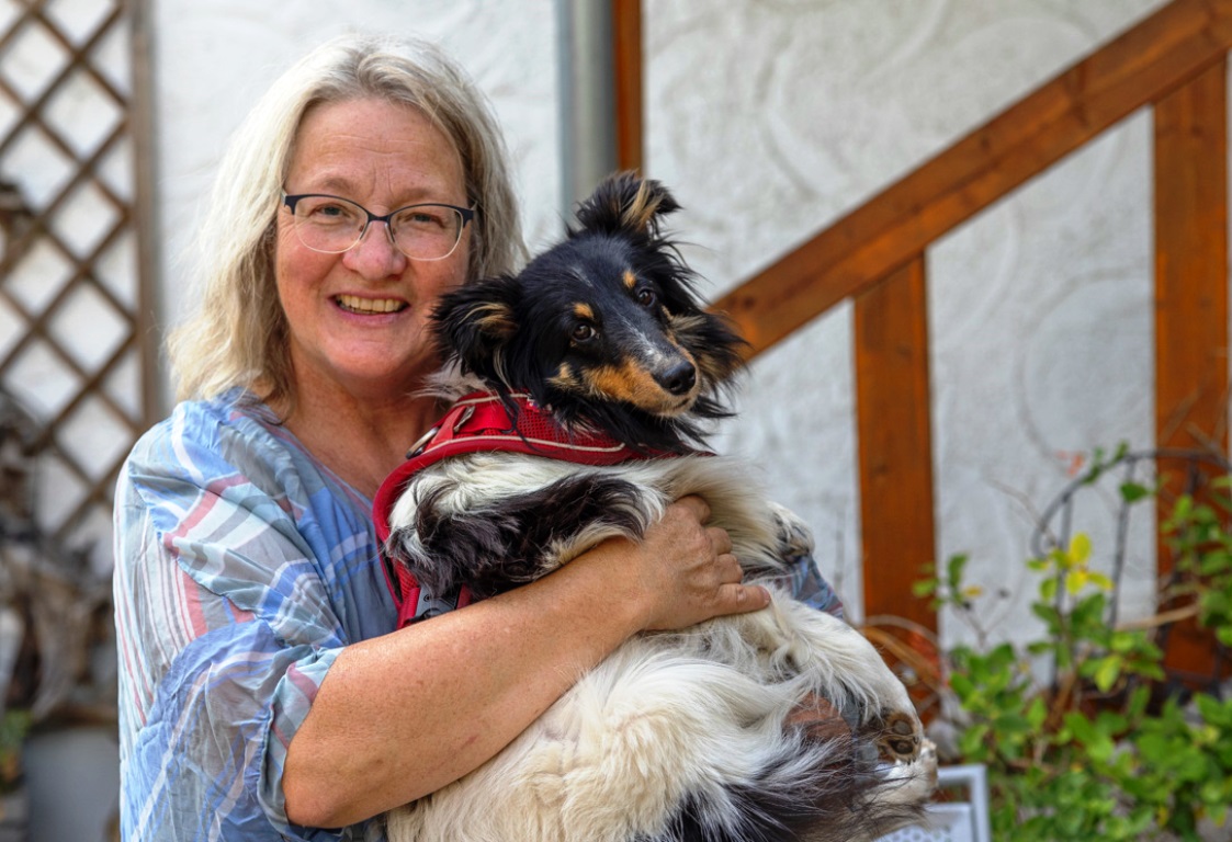 Schnupperstunde bei der Hundetrainerin: Tricks für die aufgeweckte Gina und den ängstlichen Viktor