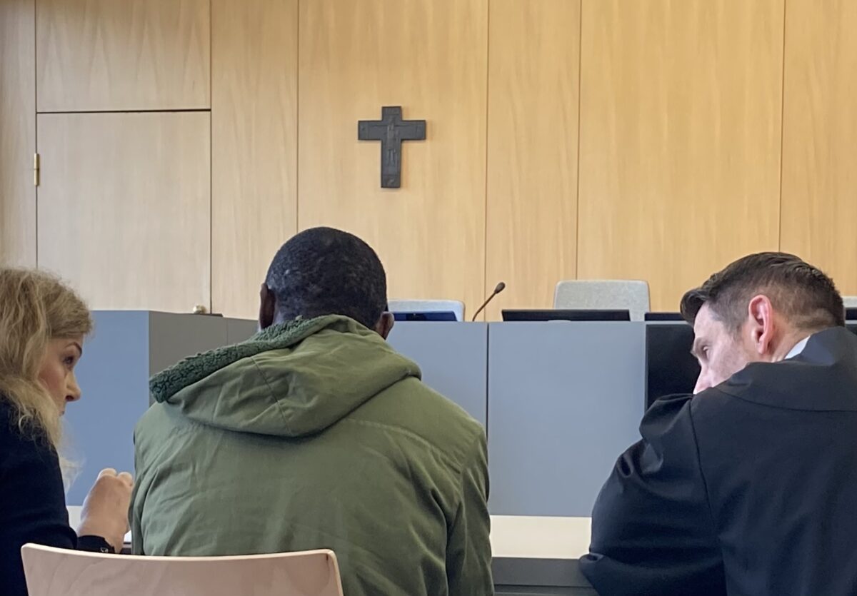 Nigerianer gibt sich als Waidhauser aus: Betrugsserie fliegt auf