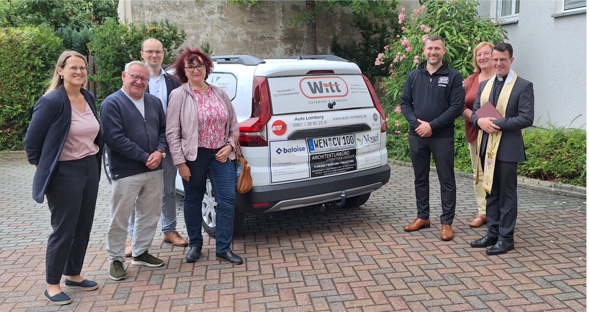Neues Fahrzeug der Caritas-Flotte gesegnet