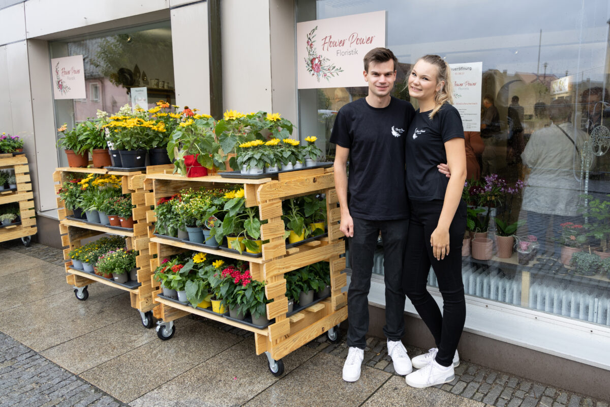 „Flower Power“ bereichert Windischeschenbacher Geschäftswelt