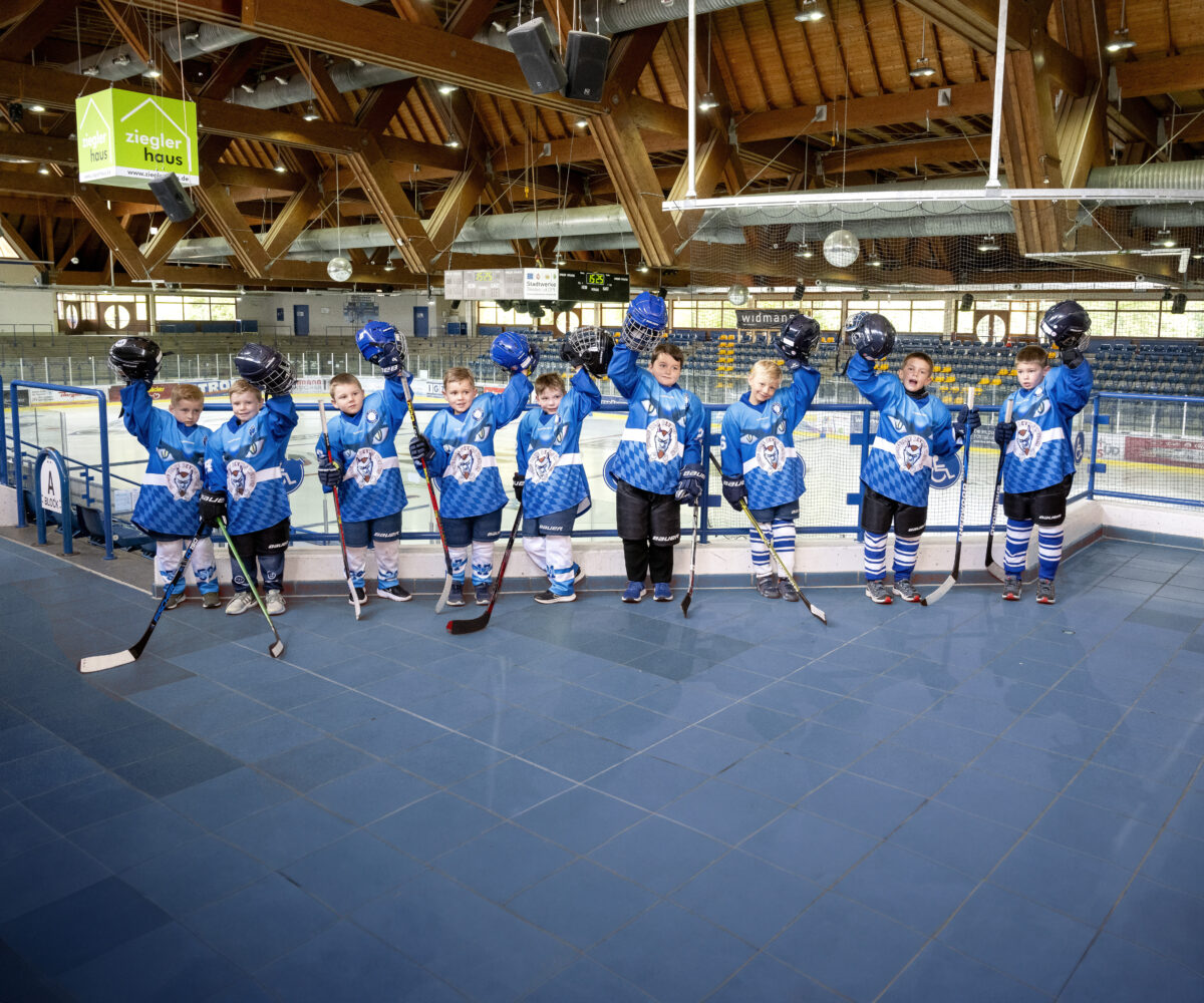 Ziegler Group ist überzeugt: Weidener Eishockeyjugend mit alleinigem Hauptsponsor