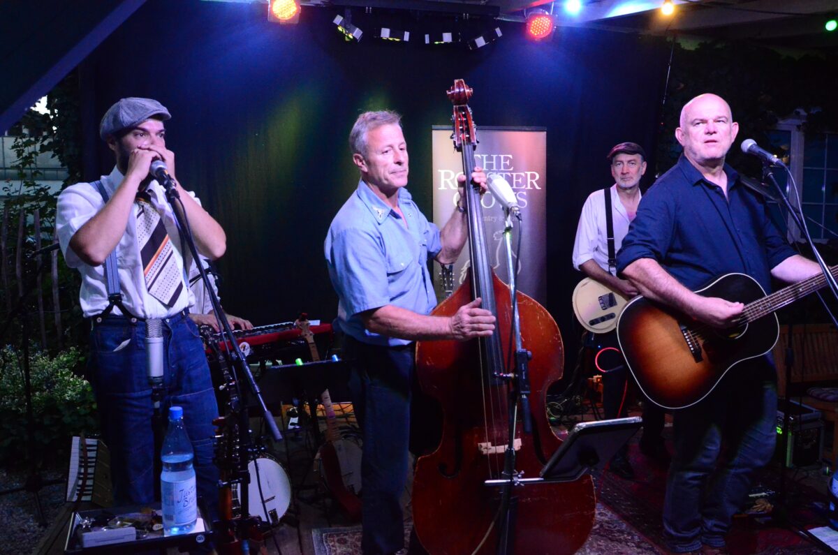 „The Rooster Crows“ entführen Live-Stage-Publikum auf die „Route 66“