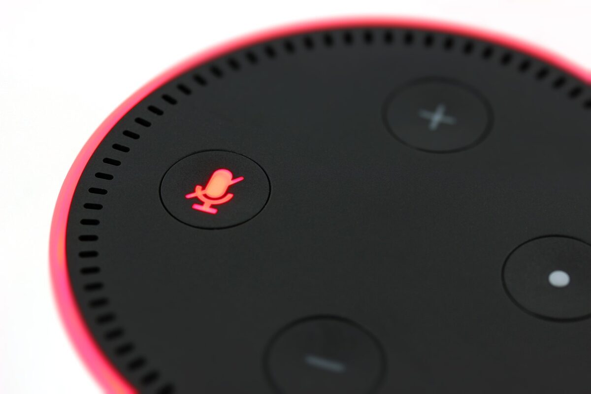 Schwerverletzter fleht: „Alexa, ruf die Polizei an, ich sterbe“