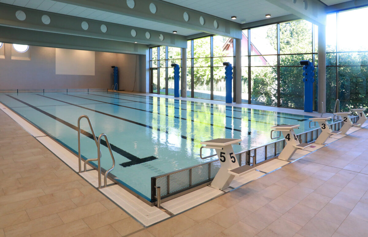 Drei Jahre lang Bauarbeiten: Neue Schulschwimmhalle geht in Betrieb