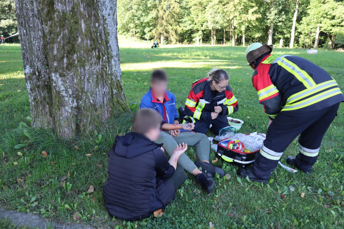 Hand in Hand bei „Inferno 909“ – die haben’s wirklich drauf!