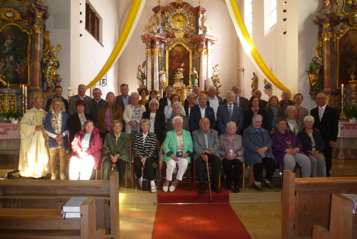 Seltenes Ereignis in Kaltenbrunn: Vor 80 Jahren das erste Mal zum Tisch des Herrn gegangen