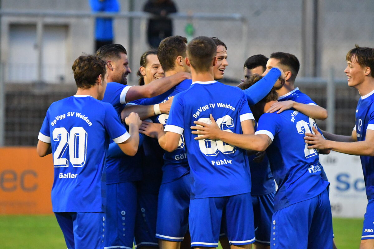 4:0-Sieg: SpVgg SV Weiden lässt gegen Regenstauf Taten folgen