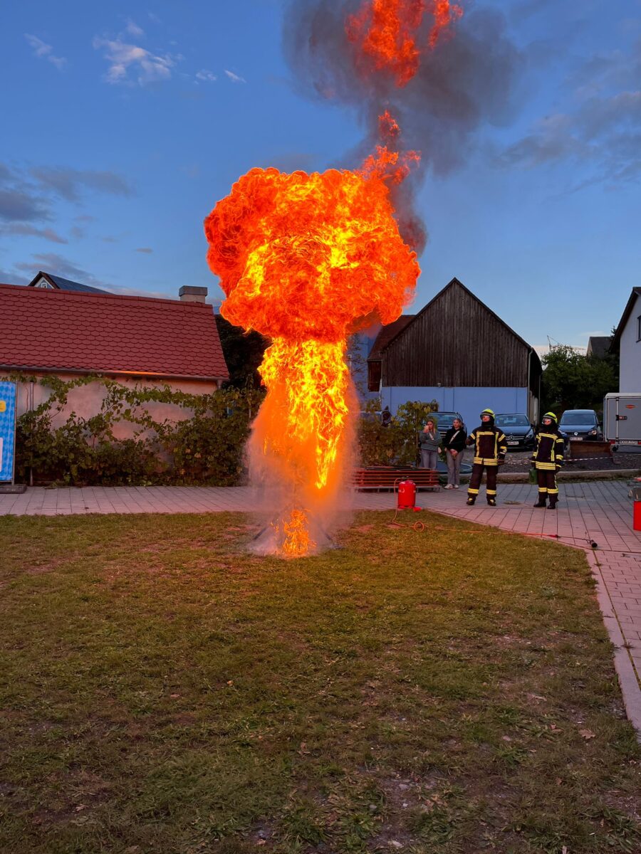 Actionreiche lange Nacht der Feuerwehr