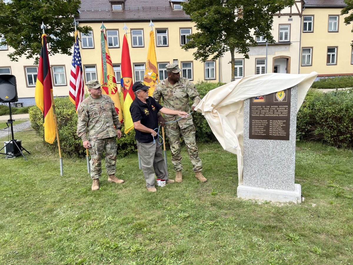 US-Army enthüllt Gedenkstein: Tragisches Schießunglück 1960