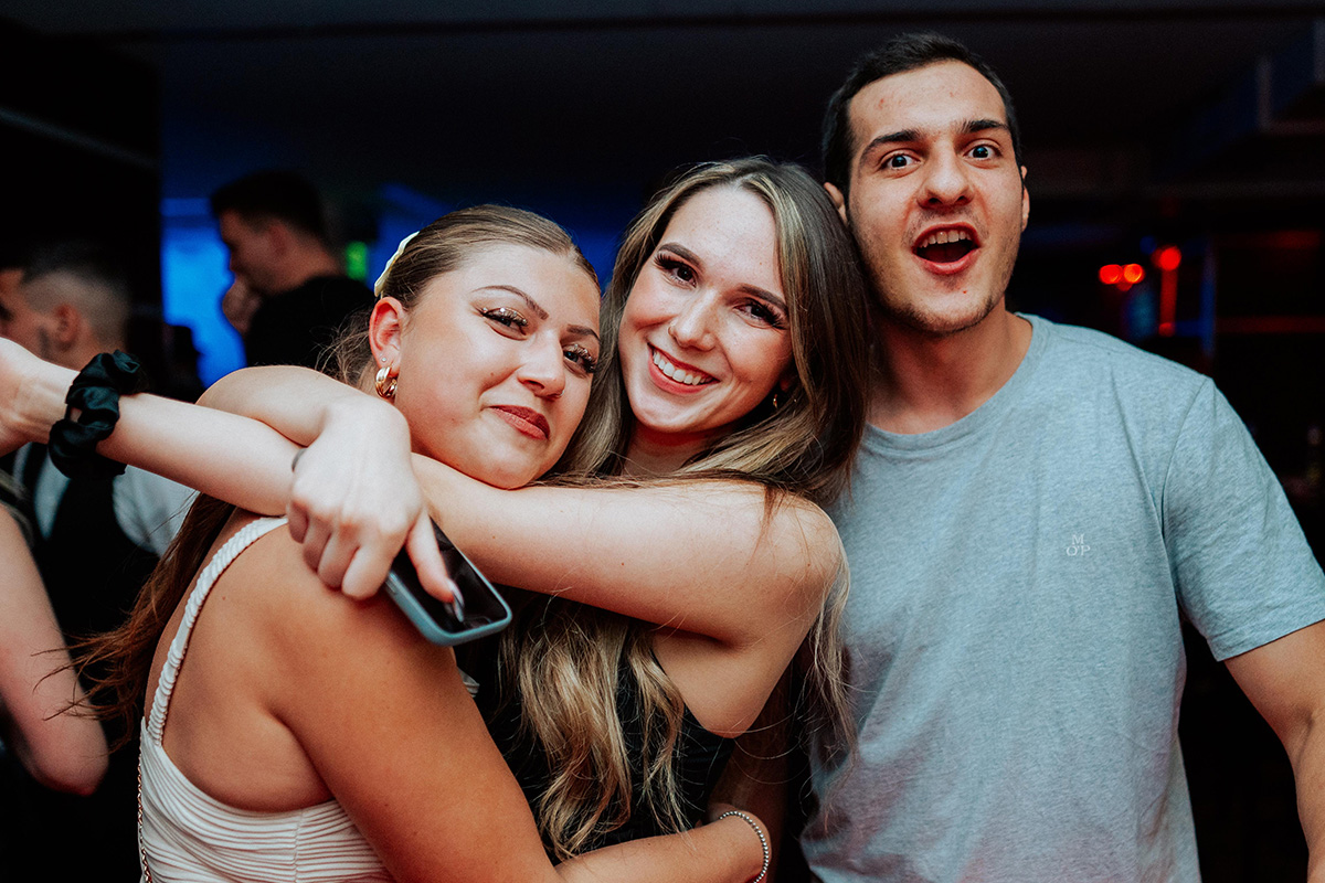 Bildergalerie: Eine heiße Partynacht im Hashtag Weiden