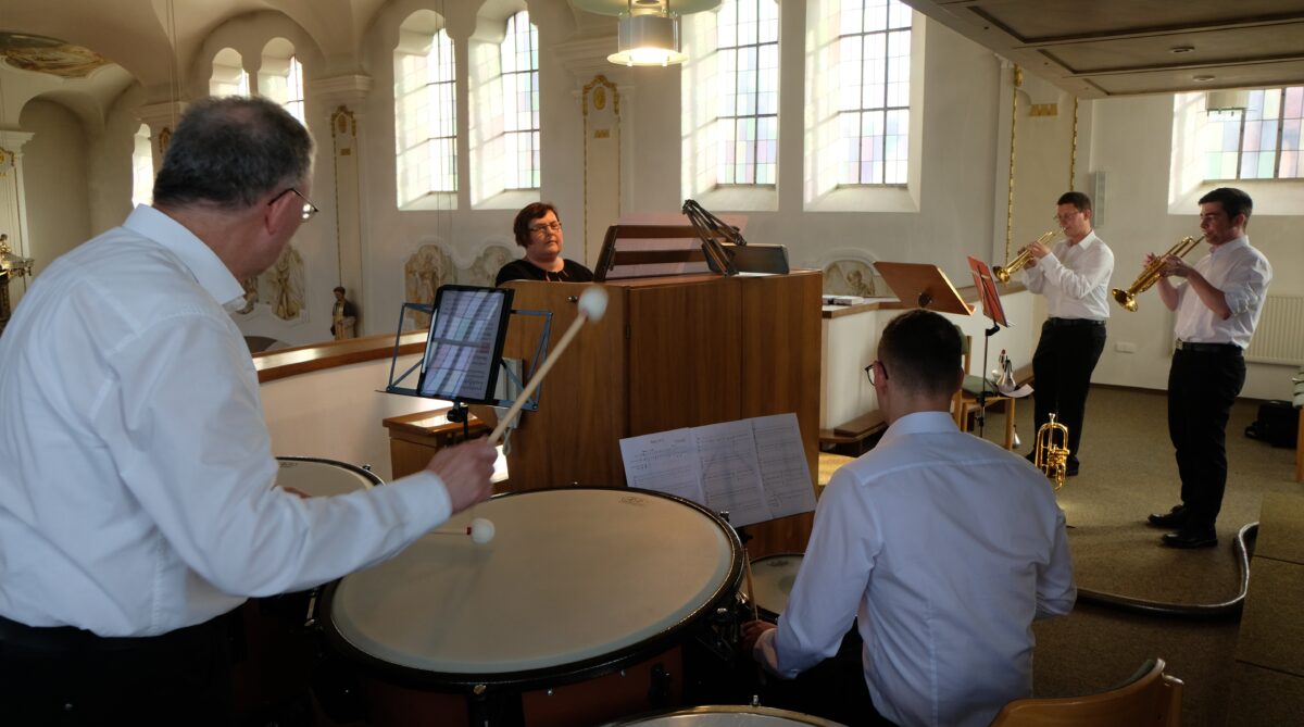 Musikalischer Hochgenuss mit Pauken und Trompeten