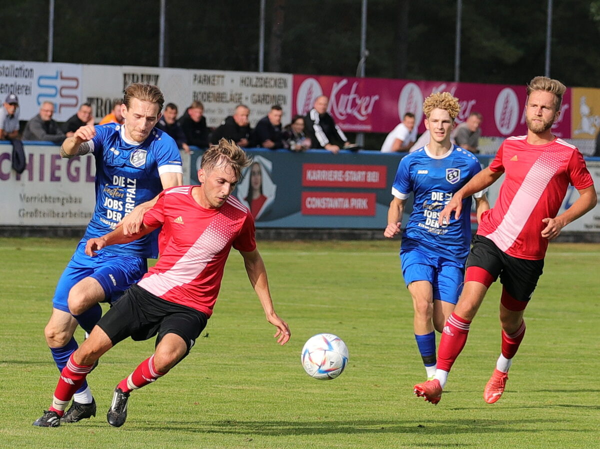 Bezirksliga Nord: Etzenricht verdienter Sieger im Landkreisderby