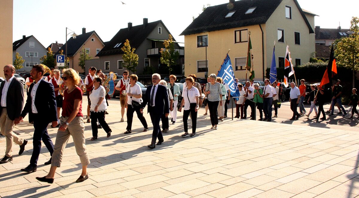 Pfarrei-Senioren Schirmitz feierten ihr 50-jähriges Bestehen